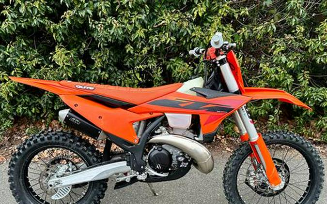 2025 KTM 300 XC