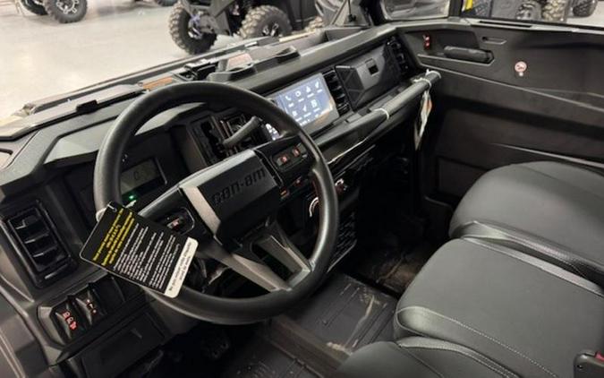 2026 Can-Am® Defender MAX Limited HD11 Desert Tan & Carbon Black