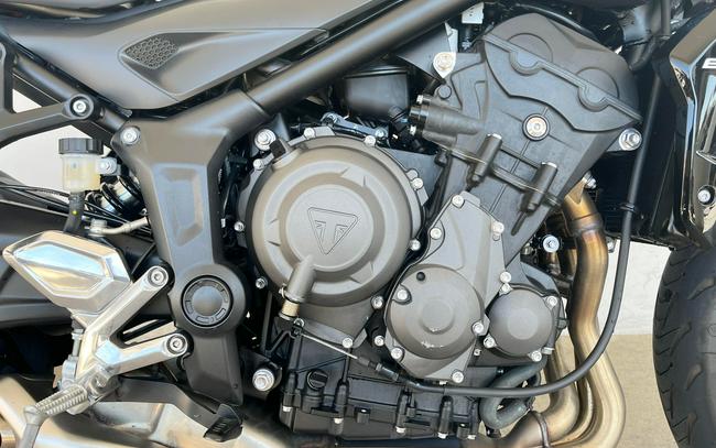 2024 Triumph TRIDENT 660