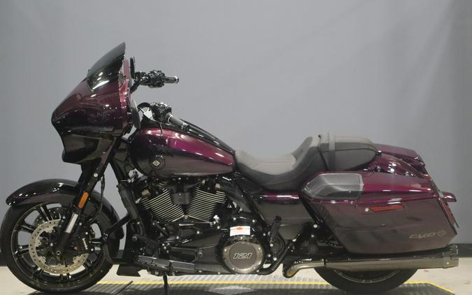 2025 Harley-Davidson CVO Street Glide FLHXSE