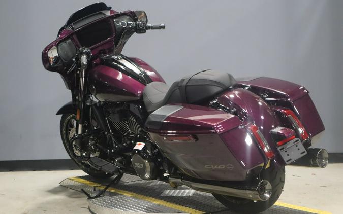 2025 Harley-Davidson CVO Street Glide FLHXSE