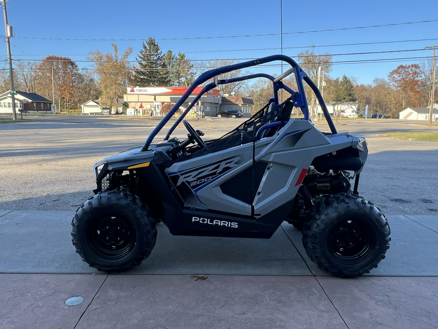2026 Polaris RZR 200 EFI