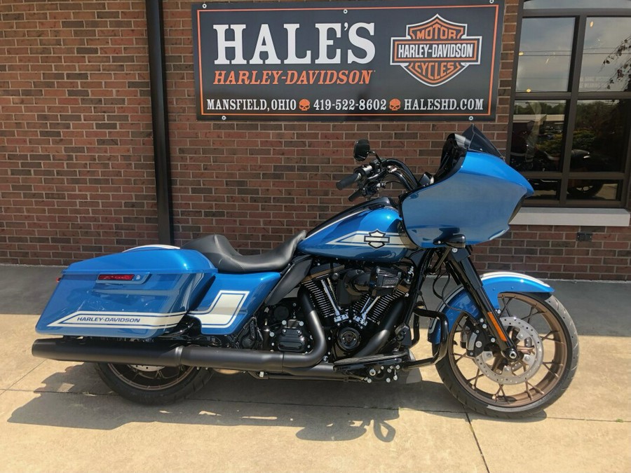 2023 Harley-Davidson Road Glide ST "Fast Johnnie" Enthusiast Edition