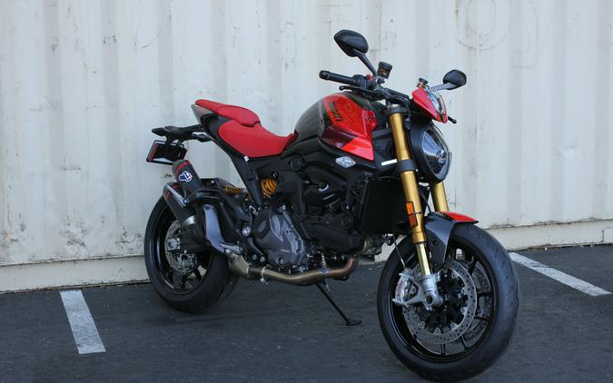 2024 Ducati Monster SP