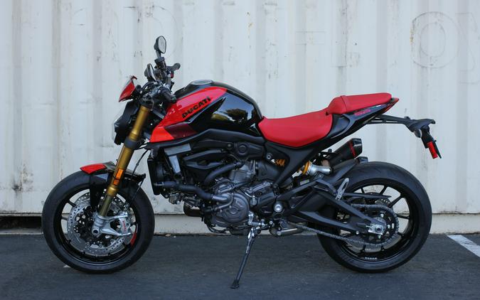 2024 Ducati Monster SP