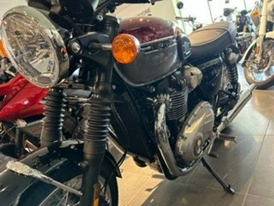 2024 Triumph Bonneville T120