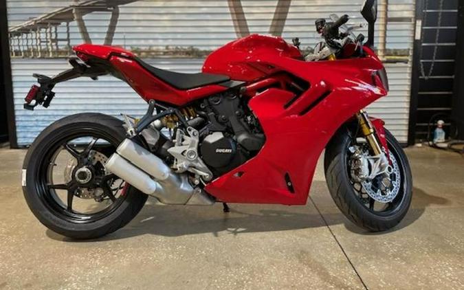 2024 Ducati Supersport 950 S Red 950 S