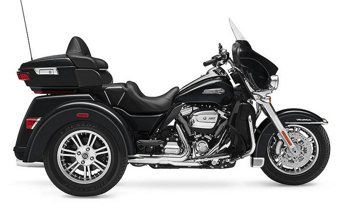 2017 Harley-Davidson® FLHTCUTG - Tri Glide® Ultra