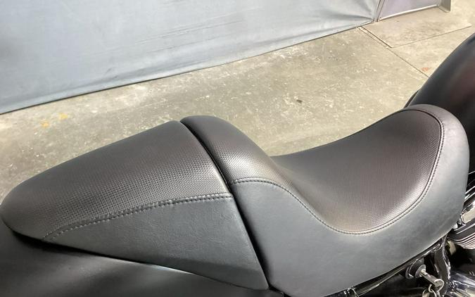 2006 Harley-Davidson® VRSCD - V-Rod® Night Rod®