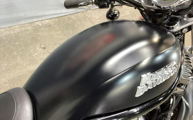 2006 Harley-Davidson® VRSCD - V-Rod® Night Rod®