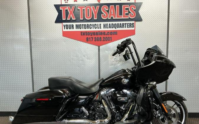 2015 Harley-Davidson Road Glide Base