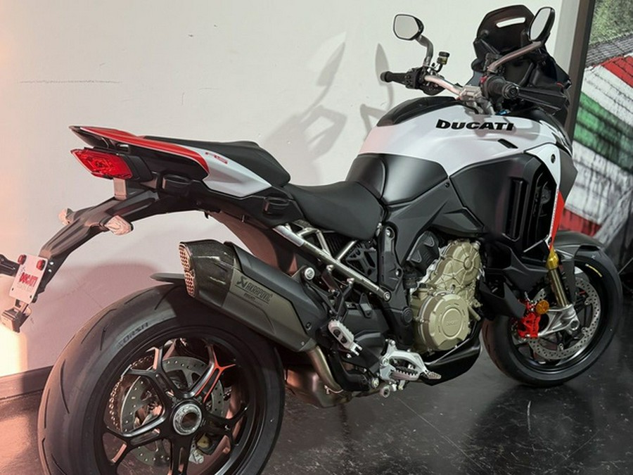2026 Ducati Multistrada V4 RS