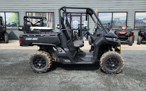 2023 Can-Am Defender DPS HD9 Timeless Black