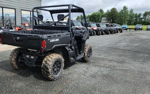 2023 Can-Am Defender DPS HD9 Timeless Black