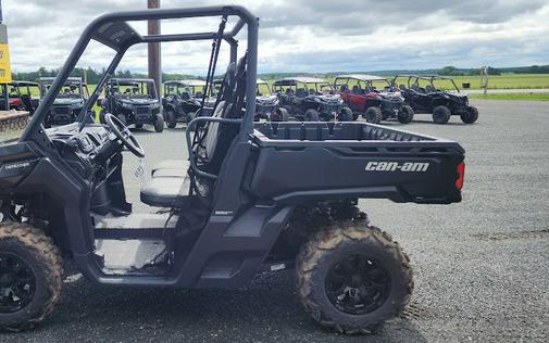 2023 Can-Am Defender DPS HD9 Timeless Black