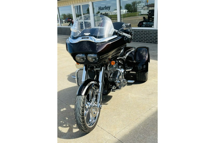 2011 Harley-Davidson® FLTRU ROAD GLIDE ULTRA/FBI TRIKE