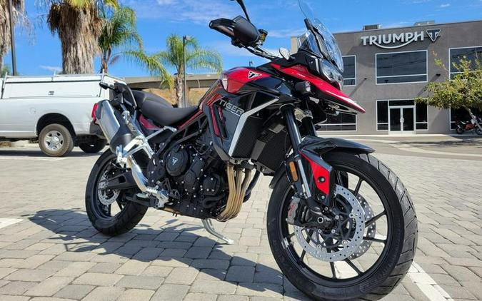 2025 Triumph Tiger 900 GT Pro Carnival Red / Sapphire Black