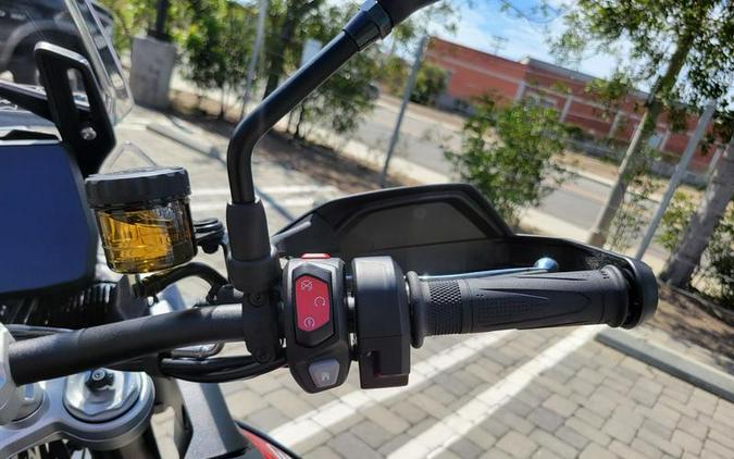 2025 Triumph Tiger 900 GT Pro Carnival Red / Sapphire Black