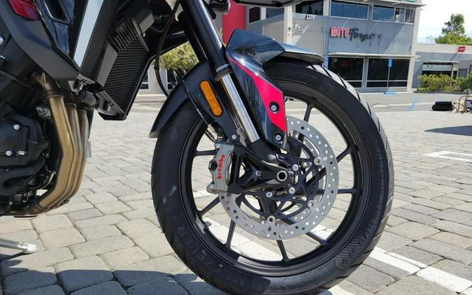 2025 Triumph Tiger 900 GT Pro Carnival Red / Sapphire Black