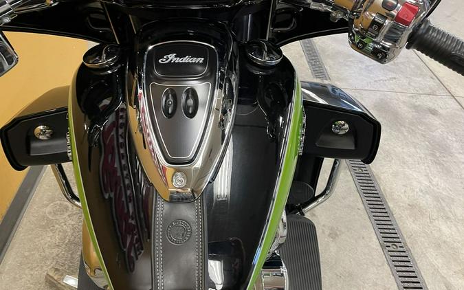 2017 Indian Motorcycle® Roadmaster® Icon Thunder Black & Snakeskin Green