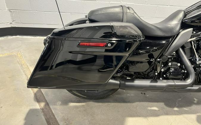 2018 Harley-Davidson® Street Glide® Special Vivid Black FLHXS