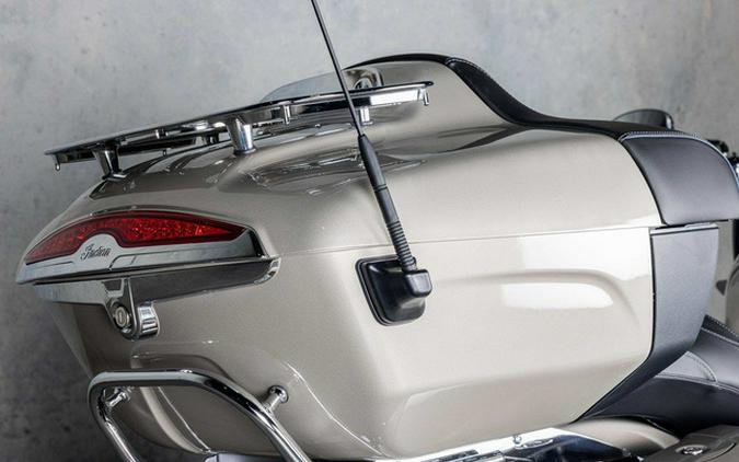 2026 Indian Pursuit Limited 112 w/PowerBand Audio Silver Quar