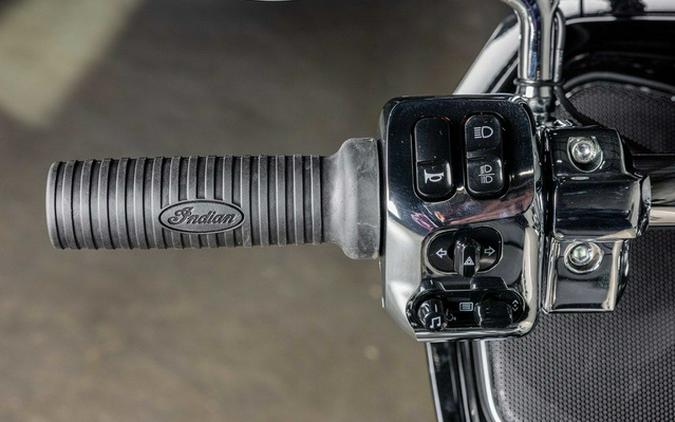 2026 Indian Pursuit Limited 112 w/PowerBand Audio Silver Quar