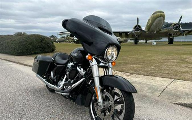 2022 Harley-Davidson Street Glide®