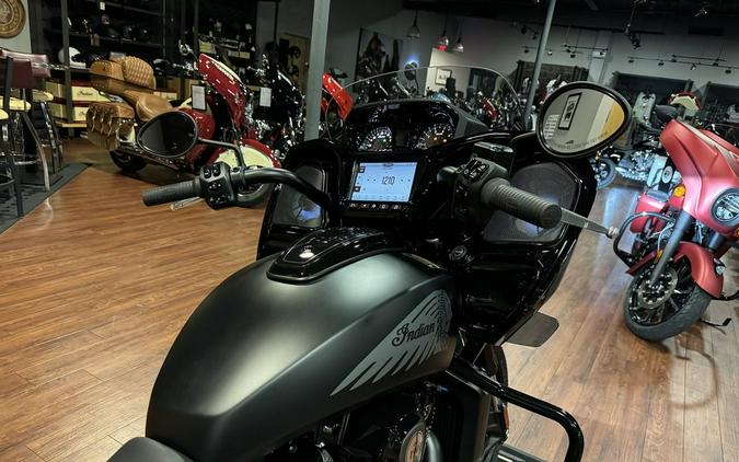 2024 Indian Motorcycle® Challenger® Dark Horse® w/PowerBand Audio Pkg Black Smoke