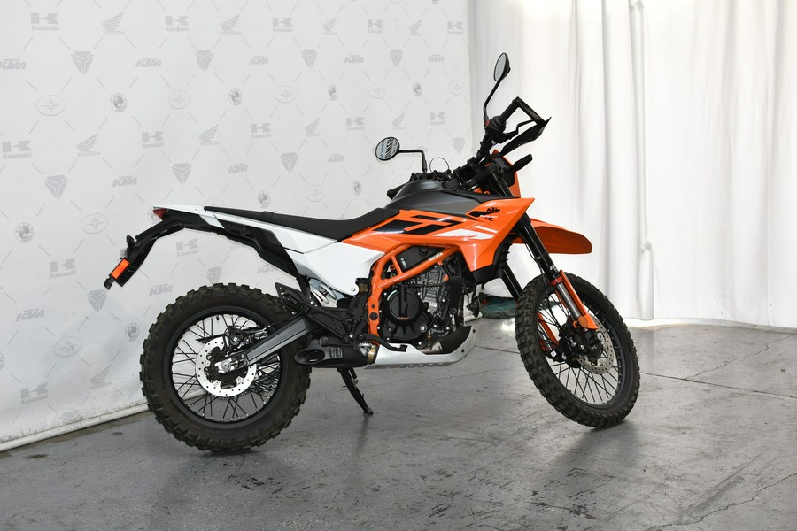 2025 KTM Enduro 390 R