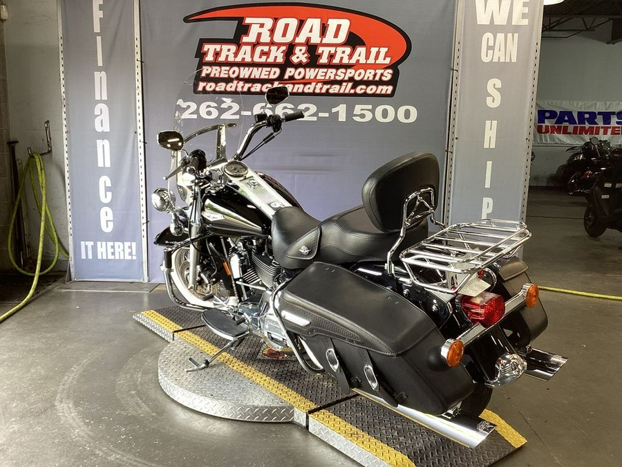 2006 Harley-Davidson® FLHRCI - Road King® Classic