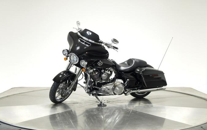 2016 Harley-Davidson Street Glide Special