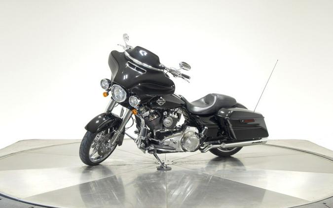 2016 Harley-Davidson Street Glide Special