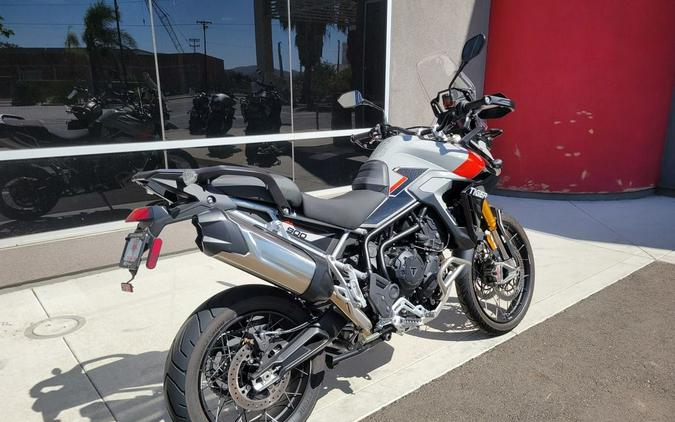 2025 Triumph Tiger 900 Rally Pro Ash Grey / Intense Orange