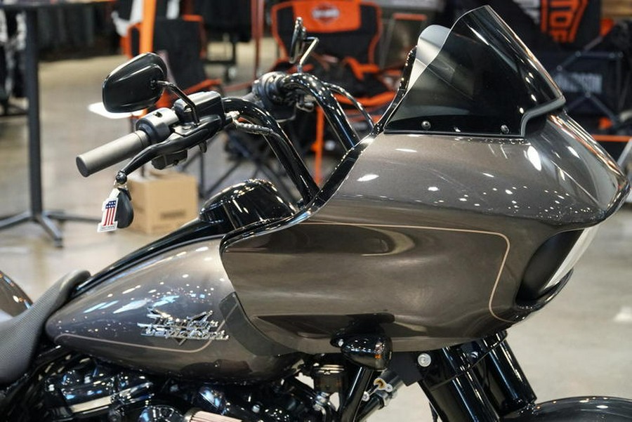 2023 Harley-Davidson® FLTRT - Road Glide® 3