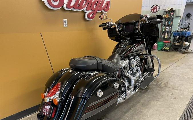 2018 Indian Motorcycle® Chieftain® Limited ABS Thunder Black Pearl with Graphics