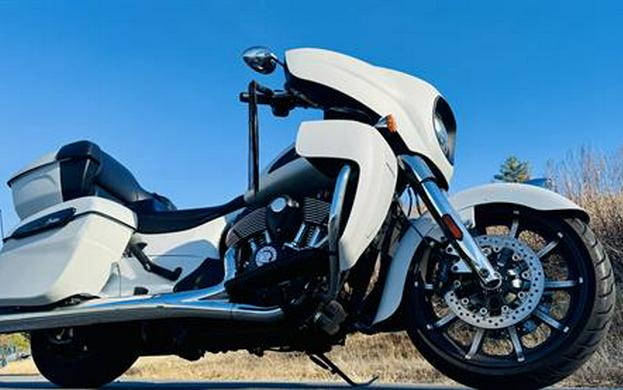 2020 Indian Motorcycle Roadmaster® Dark Horse®