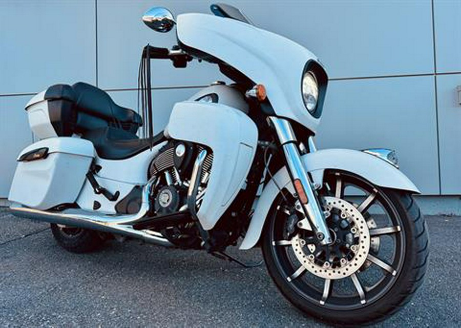 2020 Indian Motorcycle Roadmaster® Dark Horse®