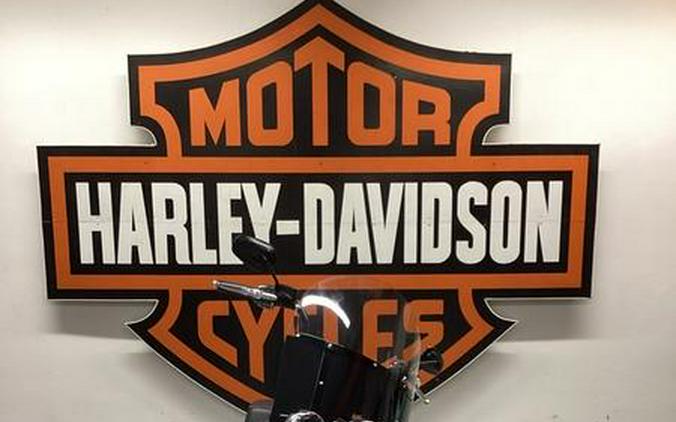 2024 Harley-Davidson® FLHCS - Heritage Classic