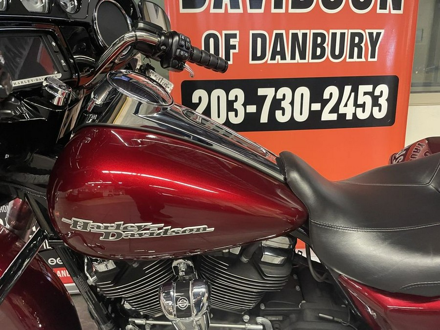 2017 Harley-Davidson® FLHXS - Street Glide® Special