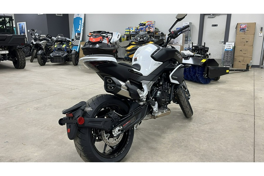 2024 CFMOTO 800 NK - NEBULA WHITE