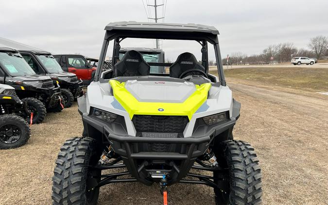 2024 Polaris Industries GENERAL XP 1000 SPORT