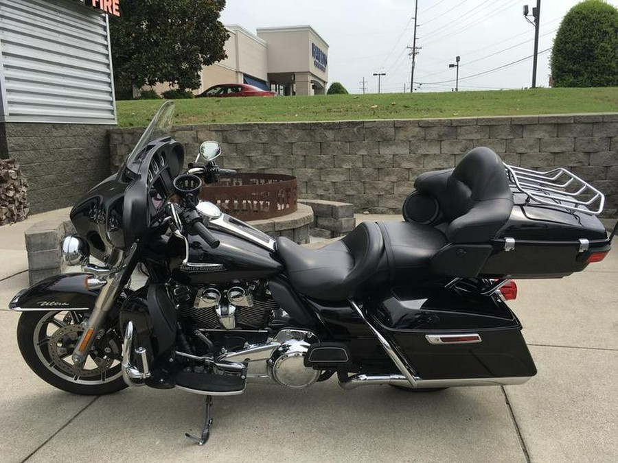 2019 Harley-Davidson® FLHTCU - Electra Glide® Ultra Classic®