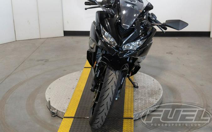 2025 Kawasaki NINJA ZX-4R ABS