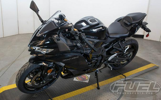 2025 Kawasaki NINJA ZX-4R ABS