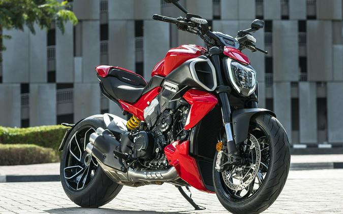 2025 Ducati Diavel V4