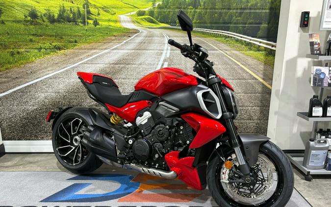 2025 Ducati Diavel V4