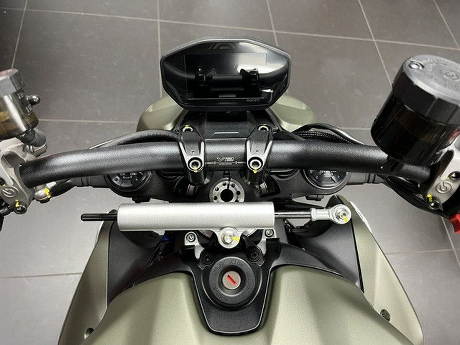 2025 Ducati 2025 DUCATI Streetfighter V2