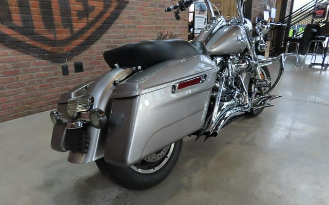2016 Harley-Davidson® FLHR Road King®