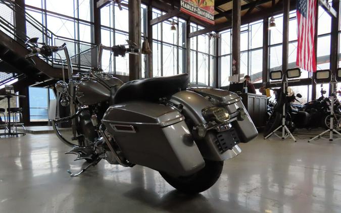 2016 Harley-Davidson® FLHR Road King®